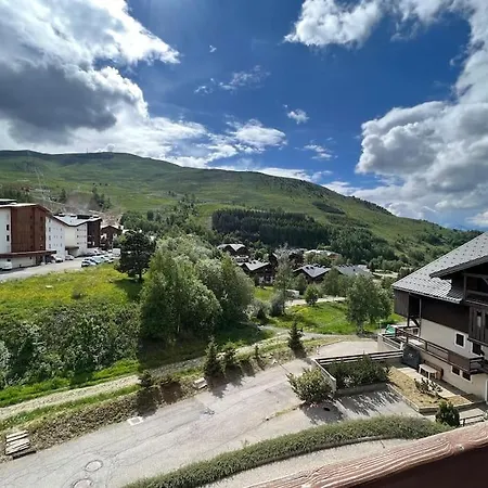 Pied Des Pistes Avec Garage Et Balcon- Balcons Des Pistes